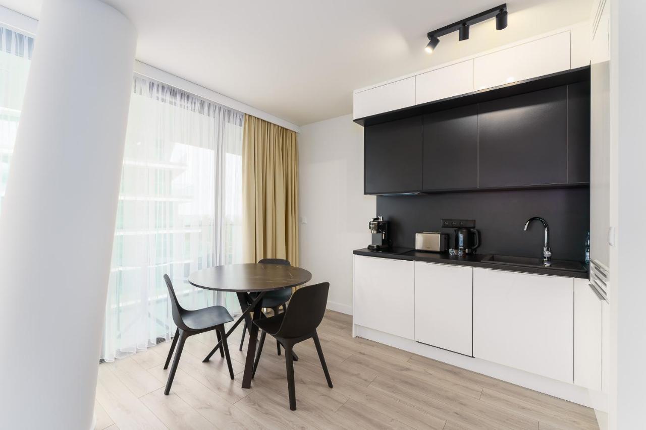 Sea Waves Apartament Resort & Spa 428B By Noclegi Renters Мендзиздроє Екстер'єр фото